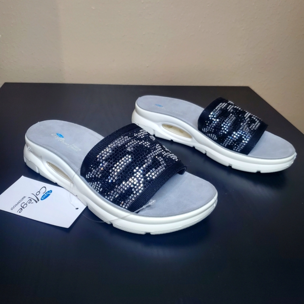 Aqua College Women's Alina Waterproof Sandal Black Zebra